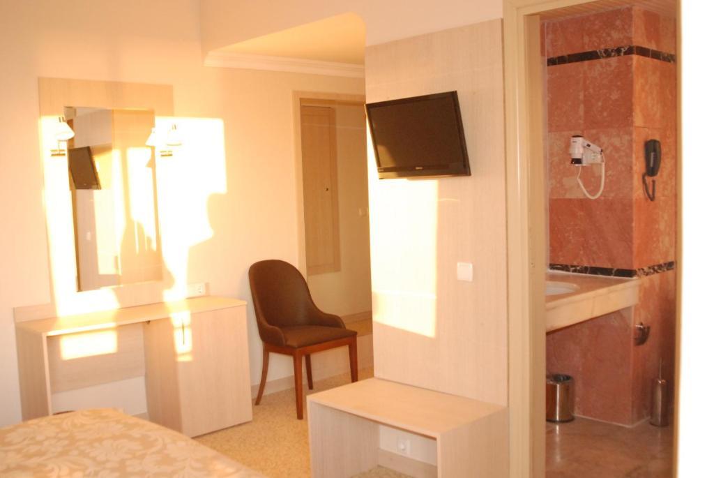 Hotel Suix Lara Antalya Chambre photo