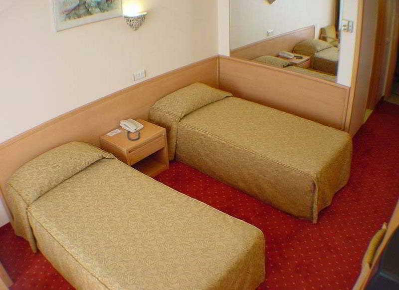 Hotel Suix Lara Antalya Extérieur photo