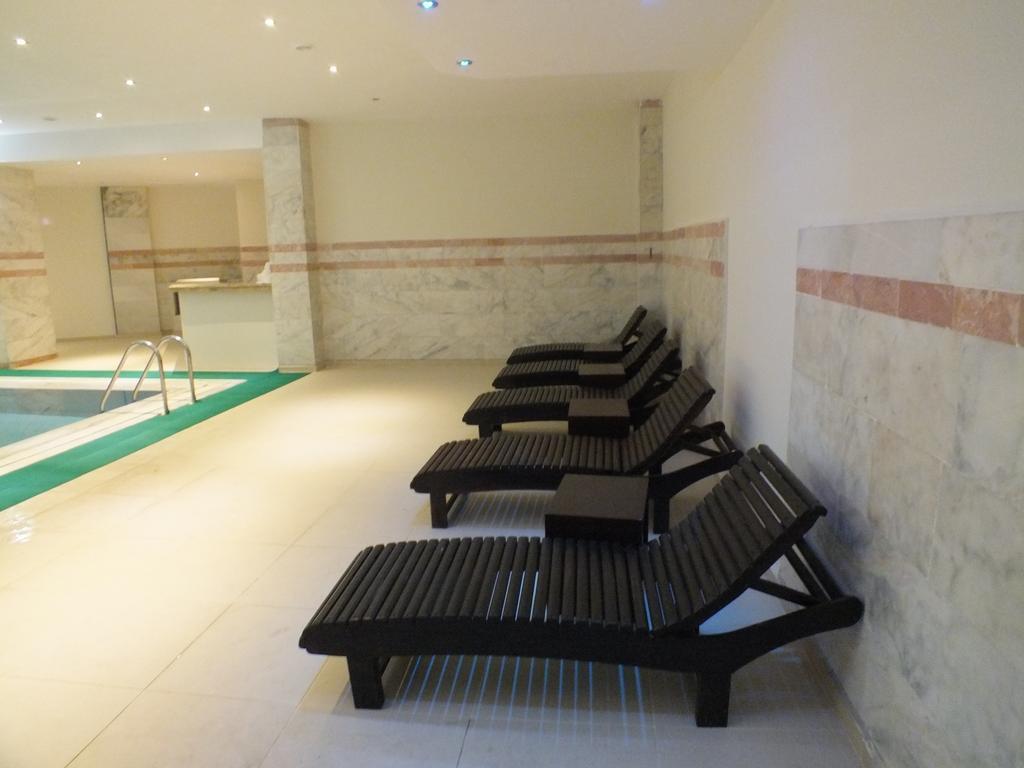Hotel Suix Lara Antalya Extérieur photo