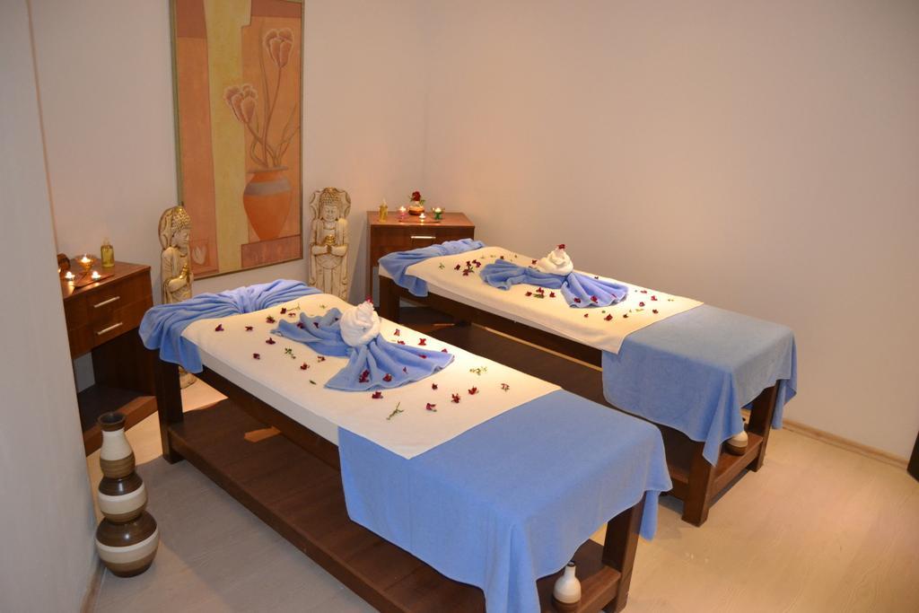 Hotel Suix Lara Antalya Extérieur photo